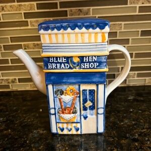 Teapot